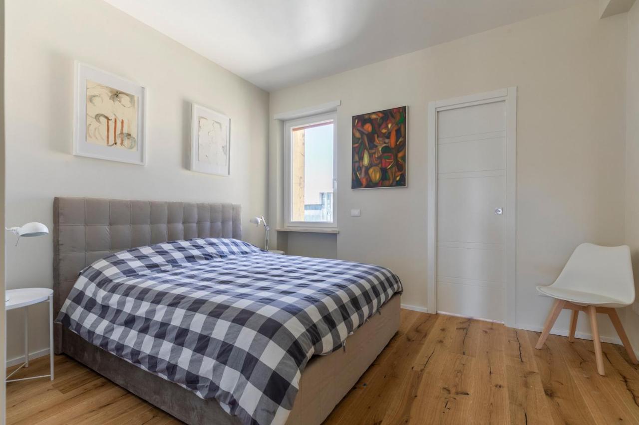 La Dolce Vita - Sunny Penthouse Trastevere Station 100Sqm Roma Esterno foto