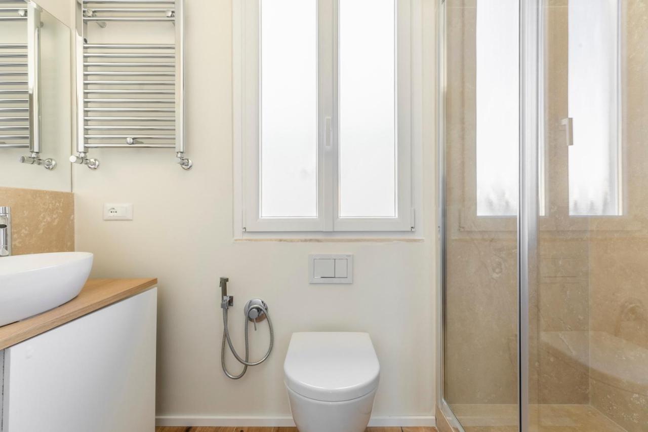 La Dolce Vita - Sunny Penthouse Trastevere Station 100Sqm Roma Esterno foto