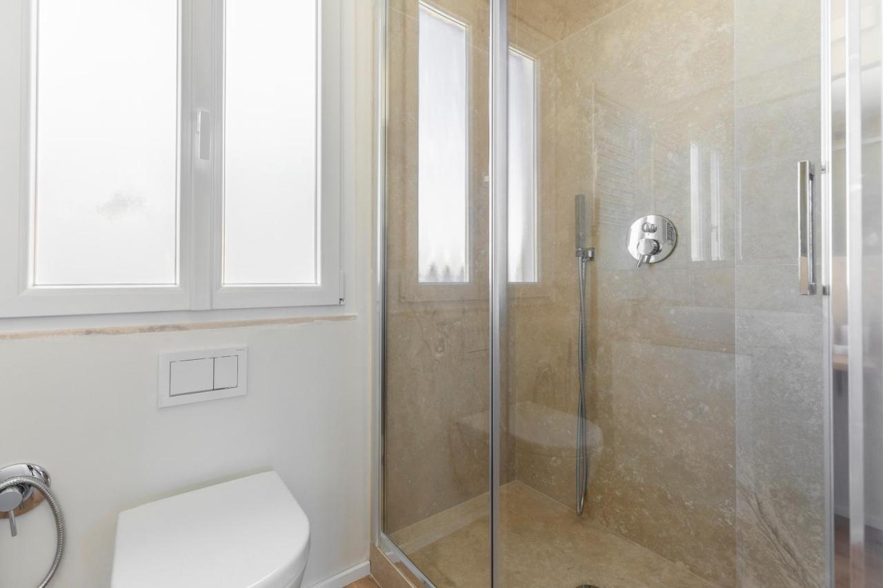 La Dolce Vita - Sunny Penthouse Trastevere Station 100Sqm Roma Esterno foto