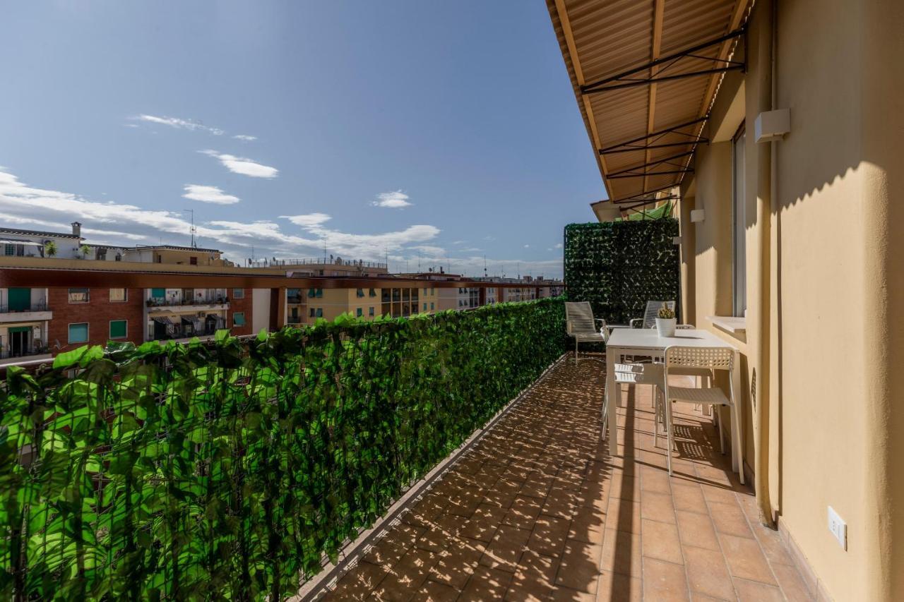 La Dolce Vita - Sunny Penthouse Trastevere Station 100Sqm Roma Esterno foto