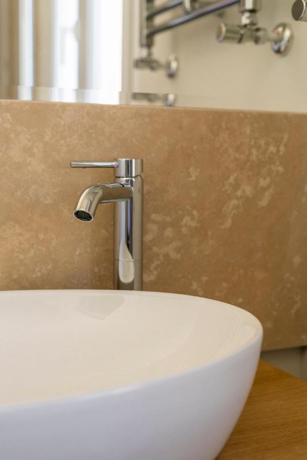 La Dolce Vita - Sunny Penthouse Trastevere Station 100Sqm Roma Esterno foto